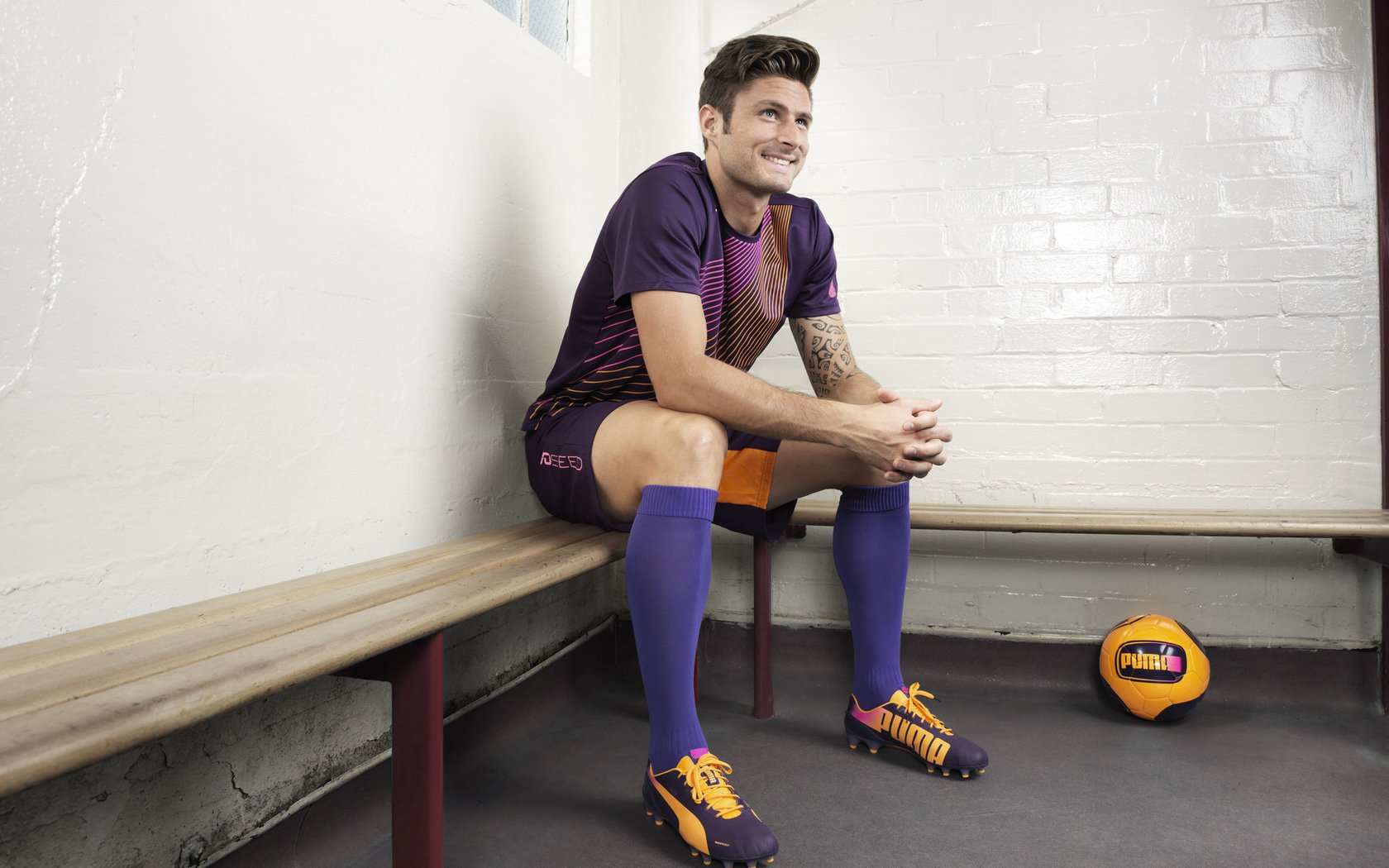 冰原雄狮震非洲,芬兰击败尼日利亚,迪亚斯带队书写D组史诗